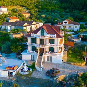Sela 3*, Shkodër Arnavutluk