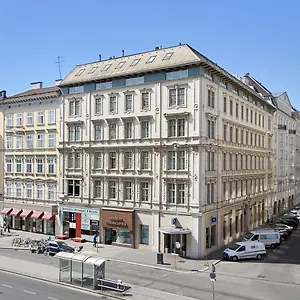 Living An Der Oper Отель